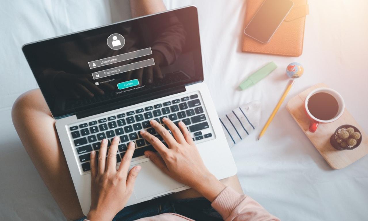 消えてしまったサイトの執筆を受注した経緯は?