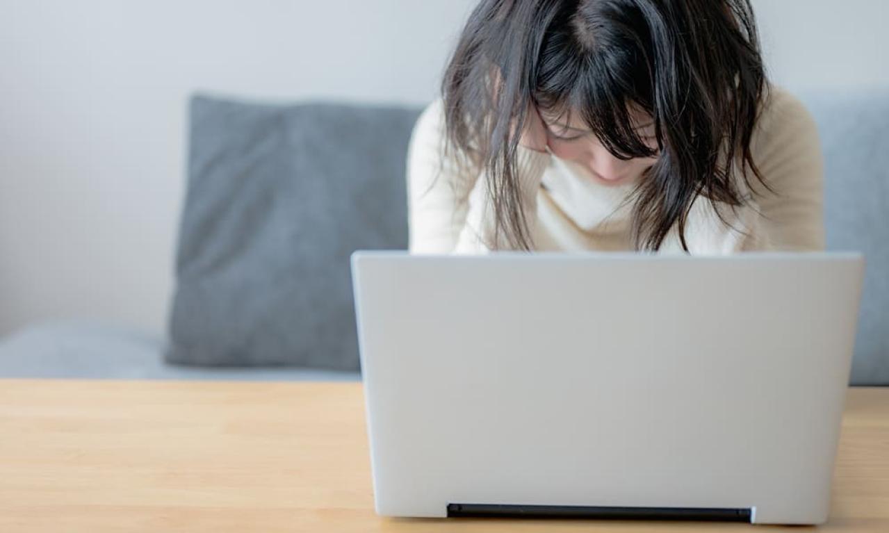 スクールに違和感を覚えて、どうされたのですか?