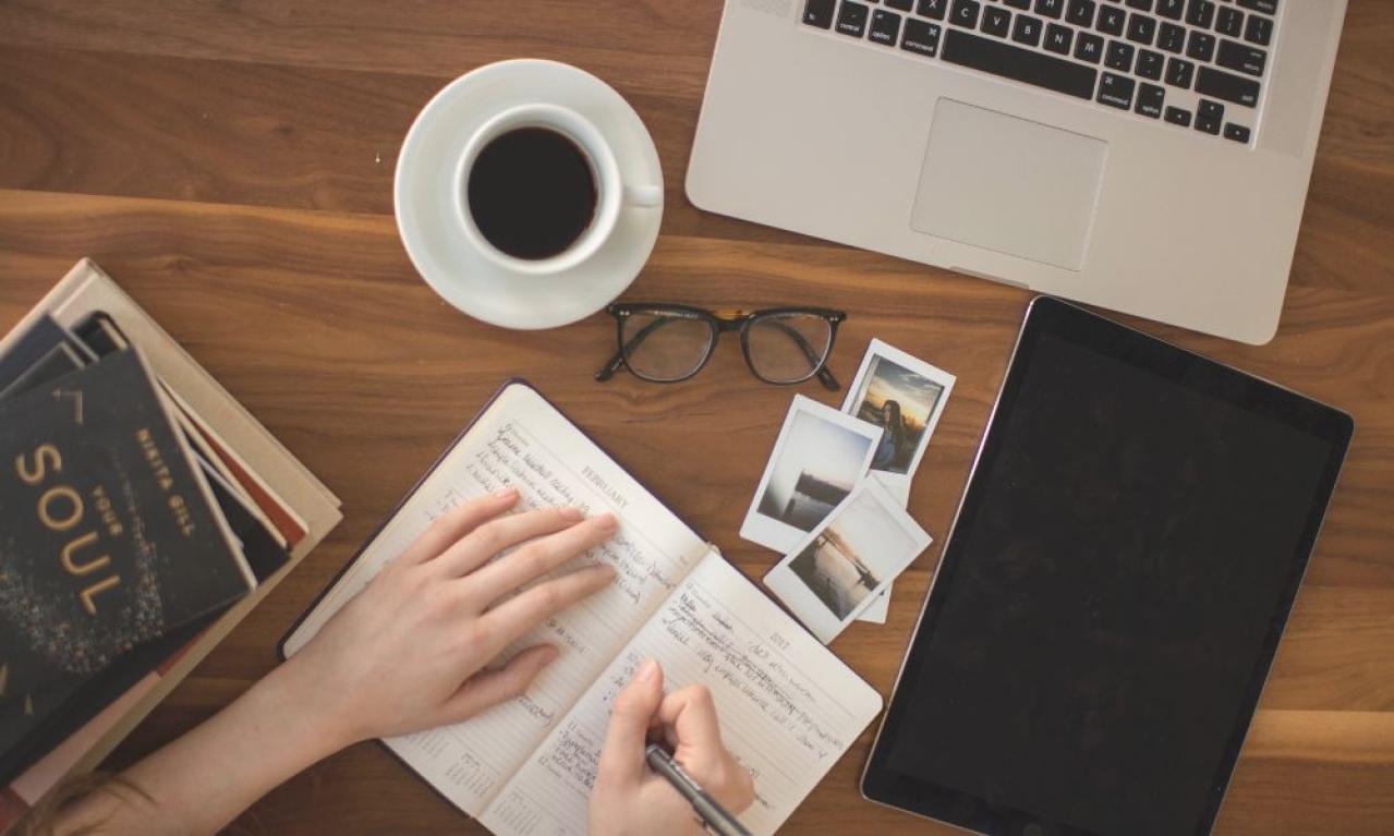 初めての執筆依頼